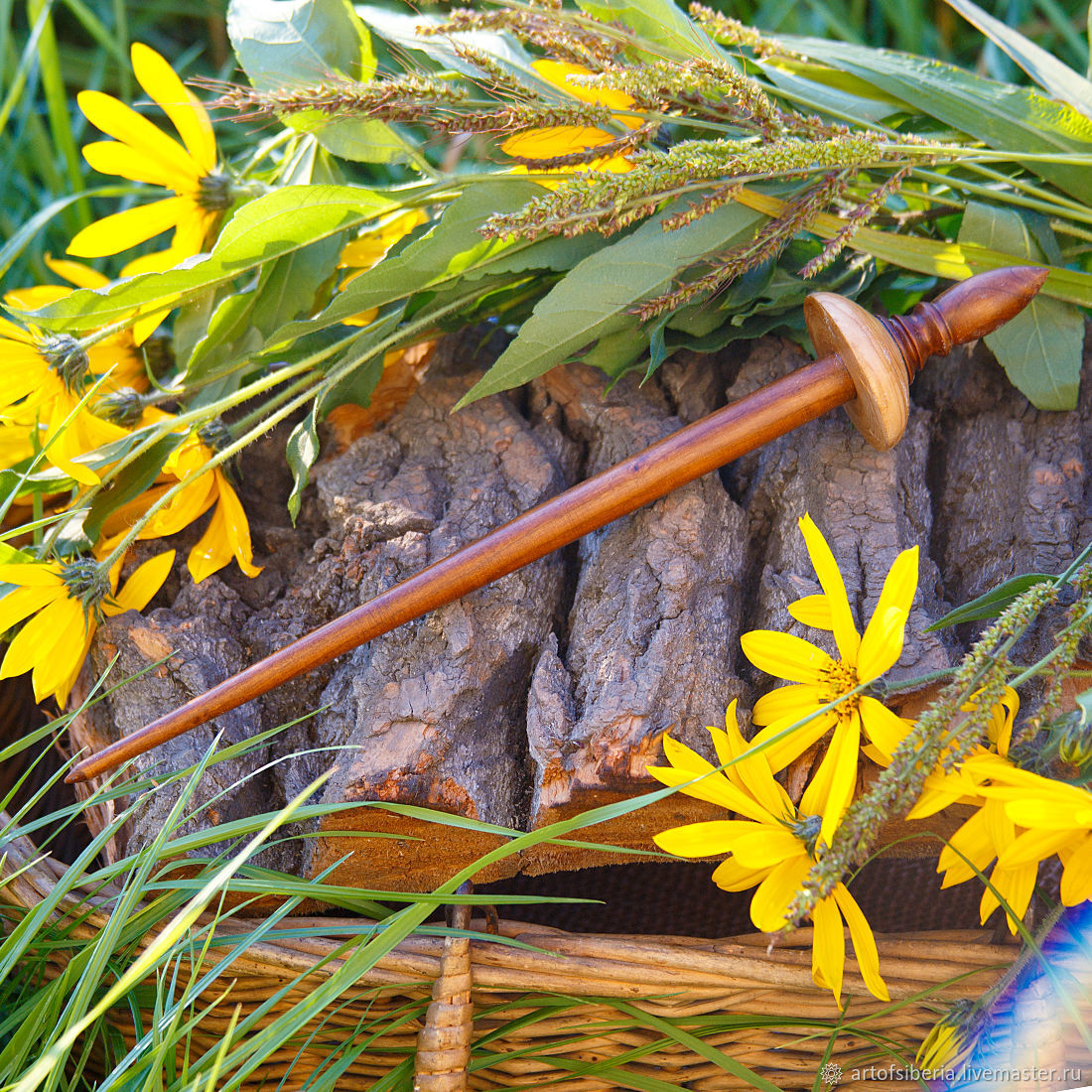 Деревянное тибетское веретено для прядение из древесины вишни. B33