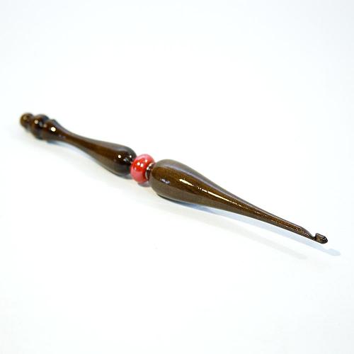 Деревянный крючок для вязания из древесины кедра 4 мм.  K103