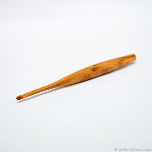 Деревянный крючок для вязания из древесины вишни 4,5 мм. K44