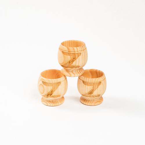 Набор деревянных рюмок (стопок, шотов) из древесины сибирского кедра, набор 3 штуки. RN12
