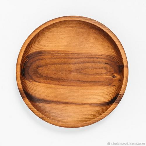 Деревянная плоская тарелка из дерева сибирский кедр 185 мм. T97