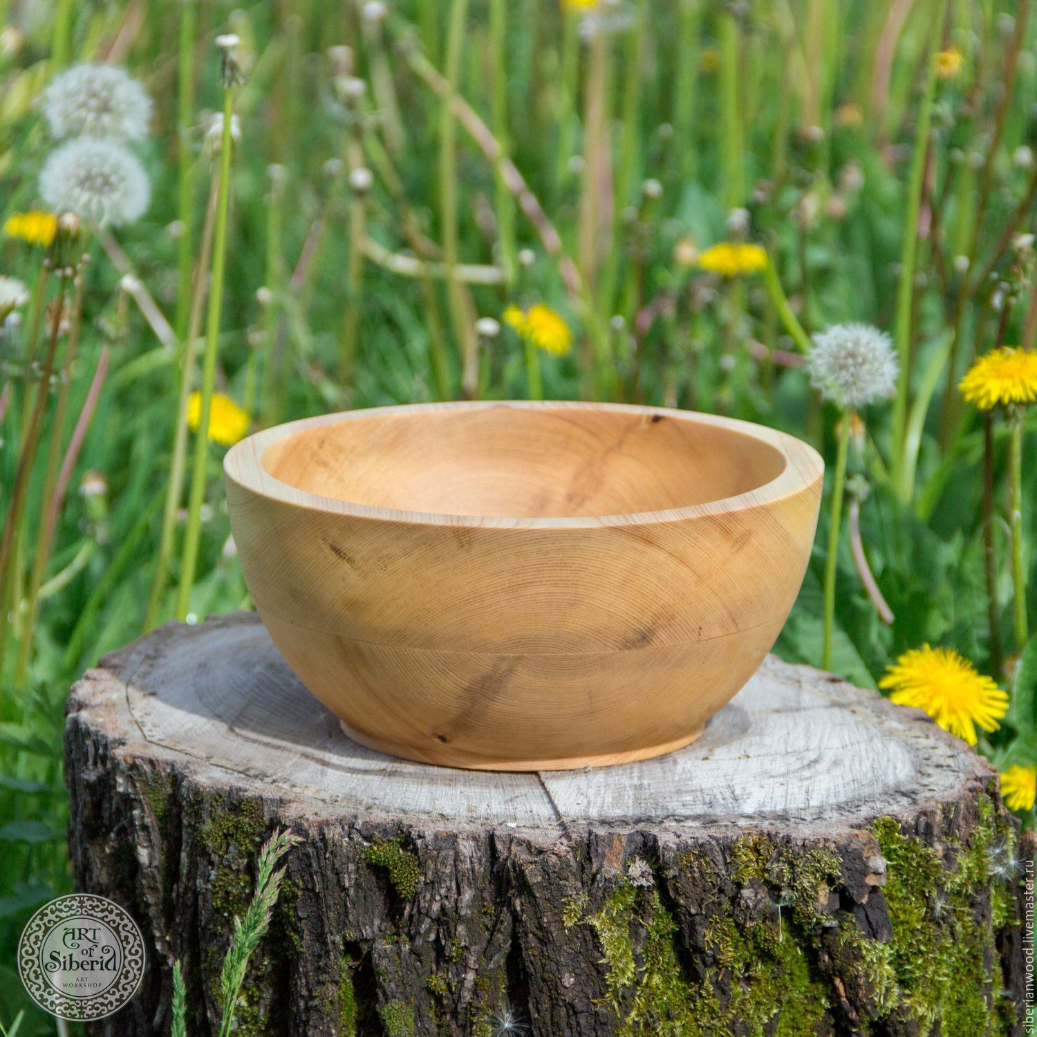 Деревянная тарелка-салатница из древесины сибирского кедра 20 см. T40