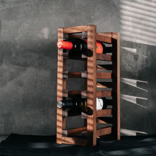 Подставка для винных бутылок из древесины кедра. BM1