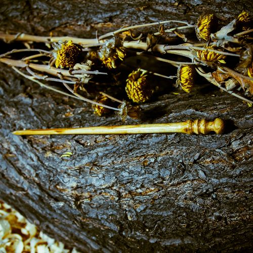 Деревянная заколка-шпилька из дерева вишня. H11