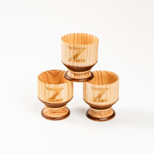 Набор деревянных рюмок (стопок, шотов) из древесины сибирского кедра, набор 3 штуки. RN16