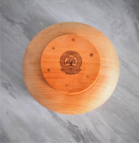 Тарелка деревянная глубокая из кедра 190 мм.  T215