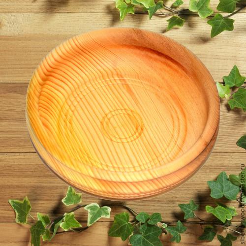 Деревянная тарелка-блюдце из сибирского кедра 16см. T8
