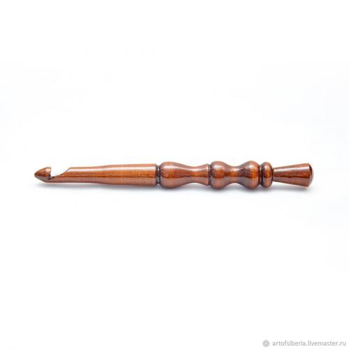 Деревянный крючок для вязания из древесины кедра 9 мм. K30