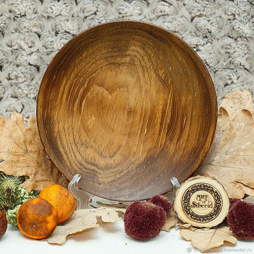 Деревянная плоская чаша-тарелка из древесины сибирская пихта. 20,5 см.  T59