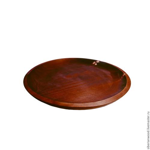 Деревянная плоская тарелка из древесины сибирского кедра 33 см. T43