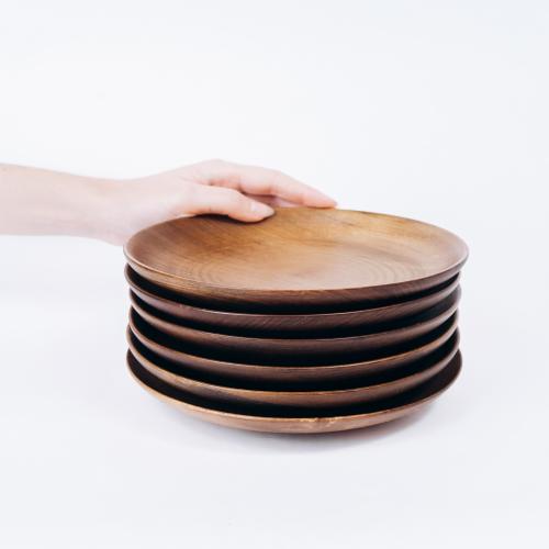 Набор деревянных тарелок из кедра 205 мм. 6 штук. TN48