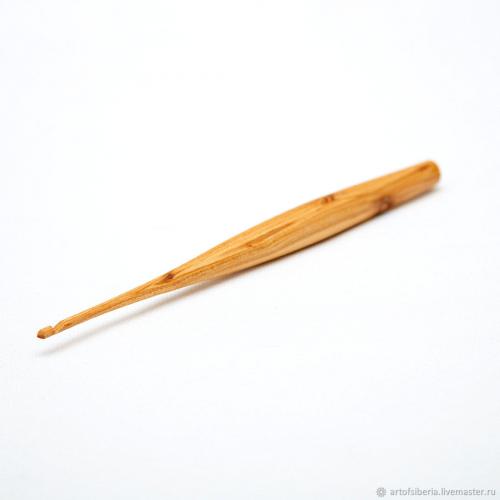 Деревянный крючок для вязания из древесины вишни 3 мм. K41