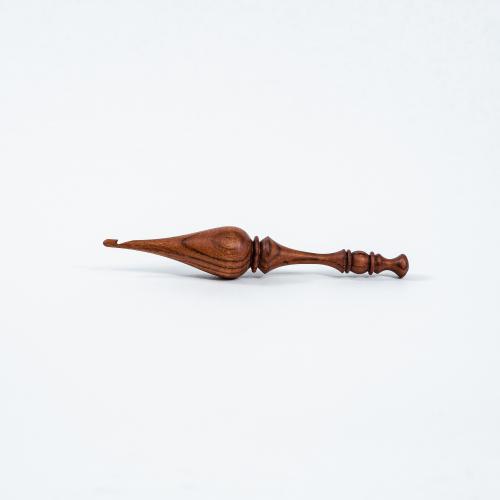 Крючок для вязания из натурального дерева бубинго размер 4 мм. K241