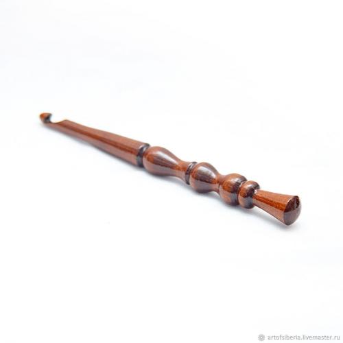 Деревянный крючок для вязания из древесины кедра 7 мм. K28