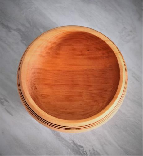 Тарелка деревянная глубокая из кедра 190 мм.  T215