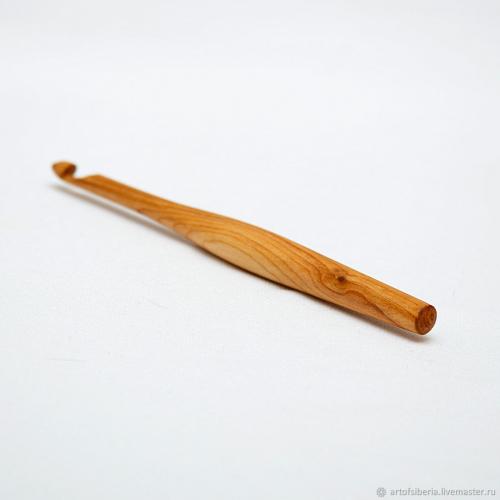Деревянный крючок для вязания из древесины вишни. 7,5 мм.K50