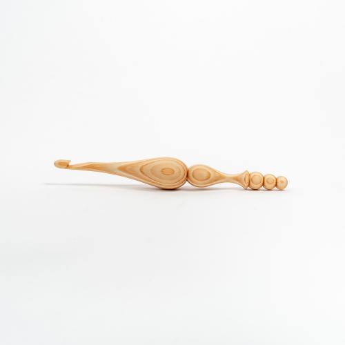 Деревянный крючок для вязания из кедра 7 мм. K274