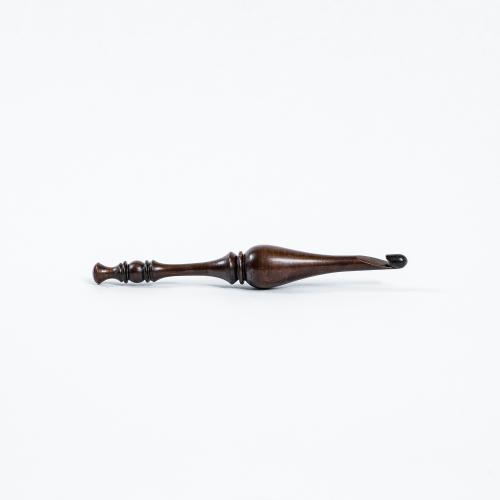 Деревянный крючок для вязания из древесины кедра 8 мм. K250