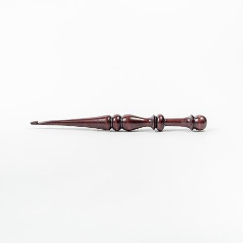 Деревянный крючок для вязания из кедра 4 мм. K278