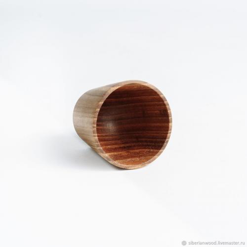 Набор деревянных рюмок (стопок) из древесины вяз (карагач). 3 шт. R15