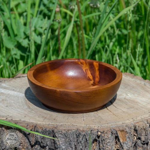 Деревянная тарелка из древесины сибирского кедра 16,5 см. T37