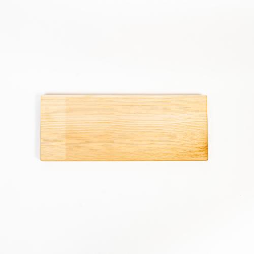 Деревянная разделочная доска из древесины сибирского кедра для мяса с гравировкой "сыр" RD30