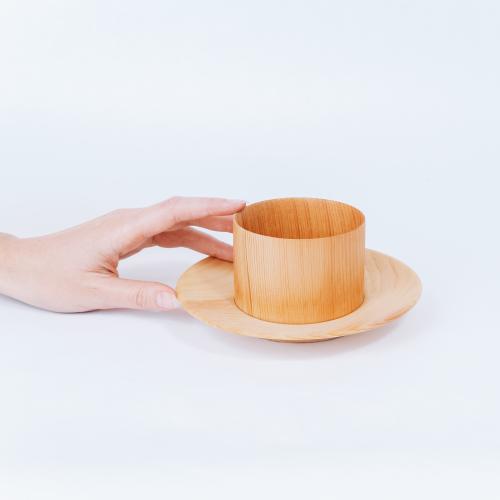 Деревянная кофейная чашка c блюдцем из дерева Сибирский кедр NC21