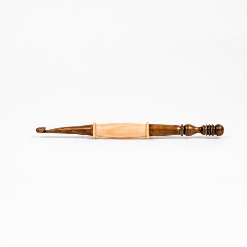 Деревянный крючок для вязания из кедра 5 мм. K302