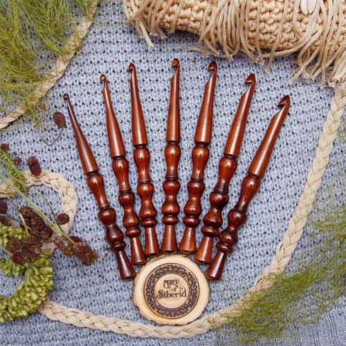 Набор деревянных крючков для вязания (7шт 4-10мм ). KN3