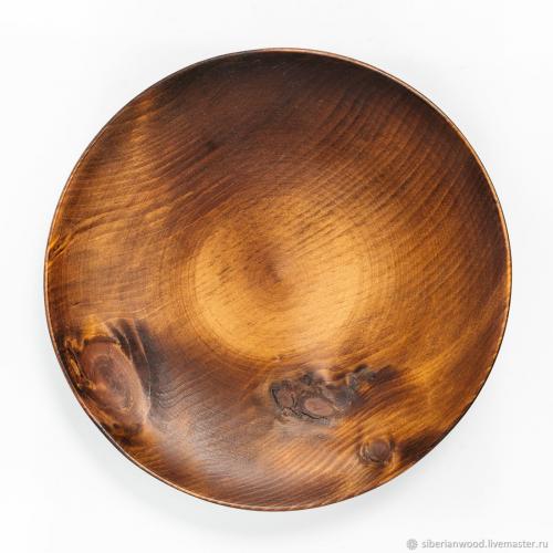 Деревянная плоская тарелка из сибирского кедра 215 мм. T99