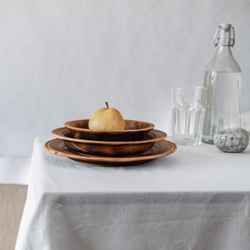 Набор деревянных тарелок серии "Аристократ" из сибирского кедра 3 штуки TN58