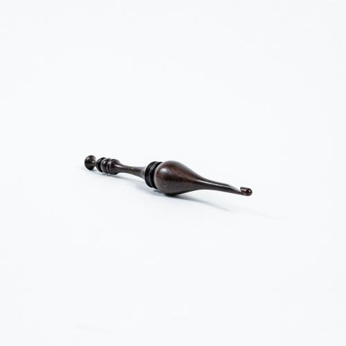 Деревянный крючок для вязания из древесины кедра 5,5 мм. K246