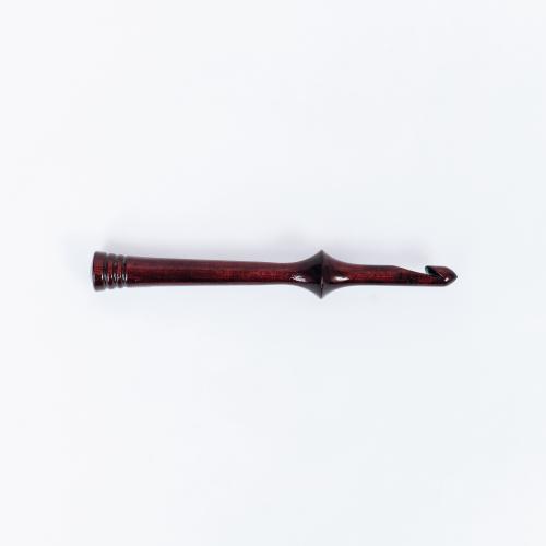 Деревянный крючок для вязания из сибирского кедра 9 мм. K225