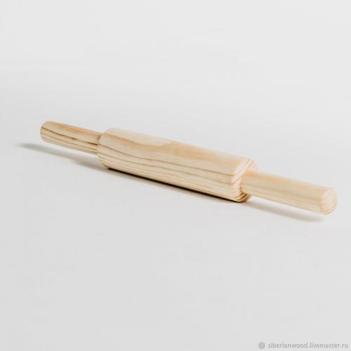 Деревянная скалка для раскатывания теста из сибирского кедра 41х3,5 см. RP9