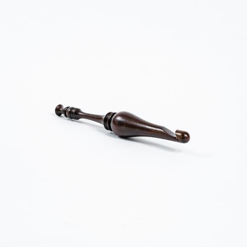 Деревянный крючок для вязания из древесины кедра 11 мм. K253