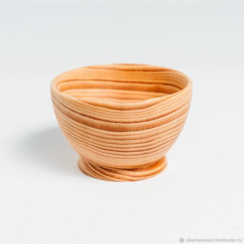Деревянная чаша (пиала) из древесины сибирского кедра. T85