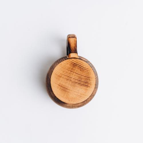 Деревянная пивная кружка из цельного куска древесины. C54