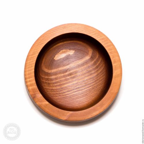 Деревянная глубокая тарелка из древесины сибирский кедр 175 мм. T27