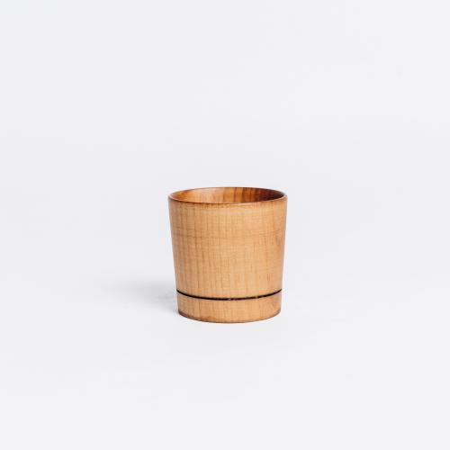 Деревянная рюмка (стопка, шот) из древесины сибирского кедра для крепких напитков. R42