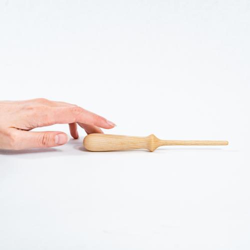Палочка для набивки игрушек, подушек (деревянный штопфер) SH5