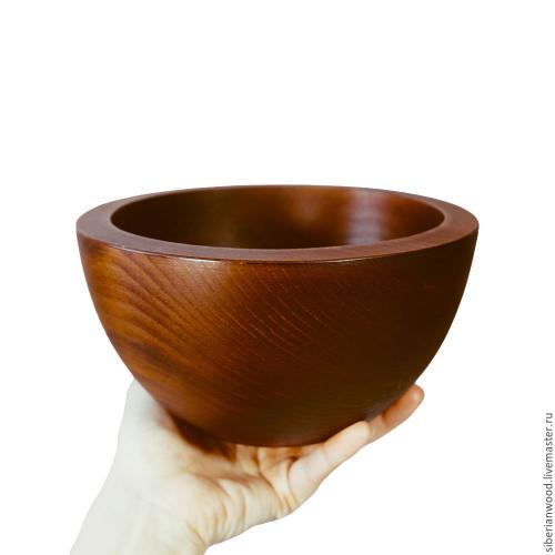 Деревянная глубокая тарелка-салатница из сибирского кедра 200мм. T47
