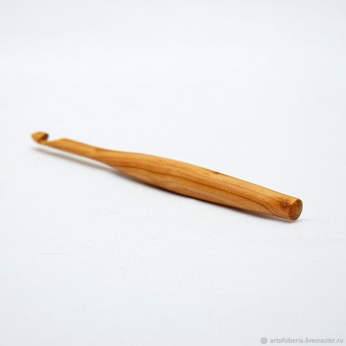 Деревянный крючок для вязания из древесины вишни 7 мм. K49