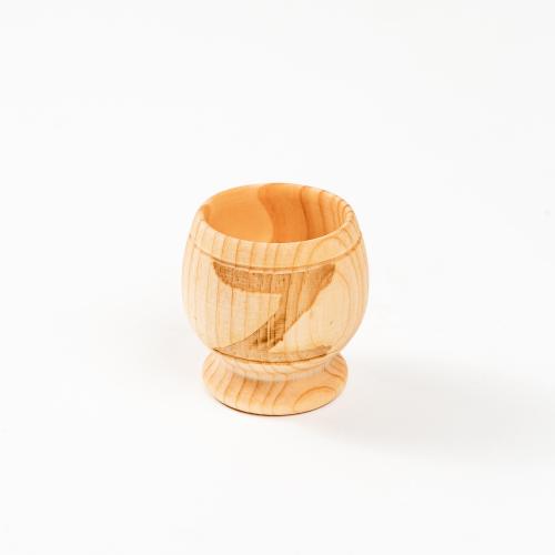 Деревянная рюмка (стопка, шот) из древесины сибирского кедра для крепких напитков. R43