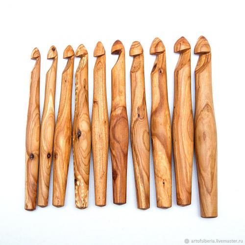 Набор деревянных крючков для вязания 10 шт (11-20 мм). KN8