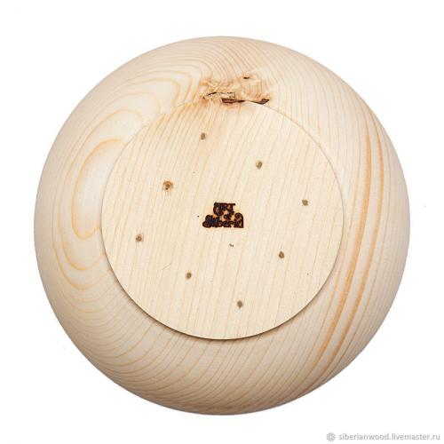 Деревянная глубокая чаша-тарелка из древесины сибирская пихта. 19 см. T68