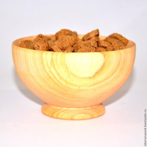 Пиала деревянная для чая и подачи разных продуктов из древесины сибирского кедра. T24