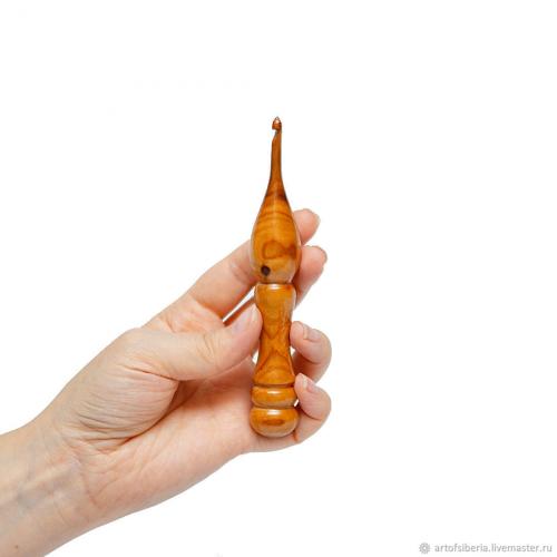 Деревянный крючок для вязания из древесины вишни 4 мм. K24