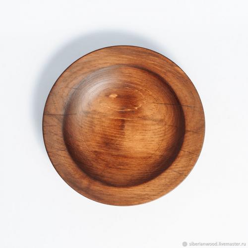 Деревянная тарелка-блюдце из сибирского кедра 19см. T79