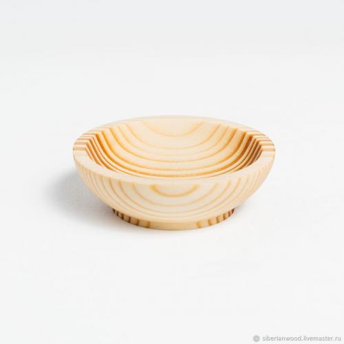 Деревянная чаша-соусница для специй из древесины кедра. T92