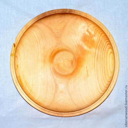 Деревянная тарелка из древесины сибирского кедра 29 см. T4
